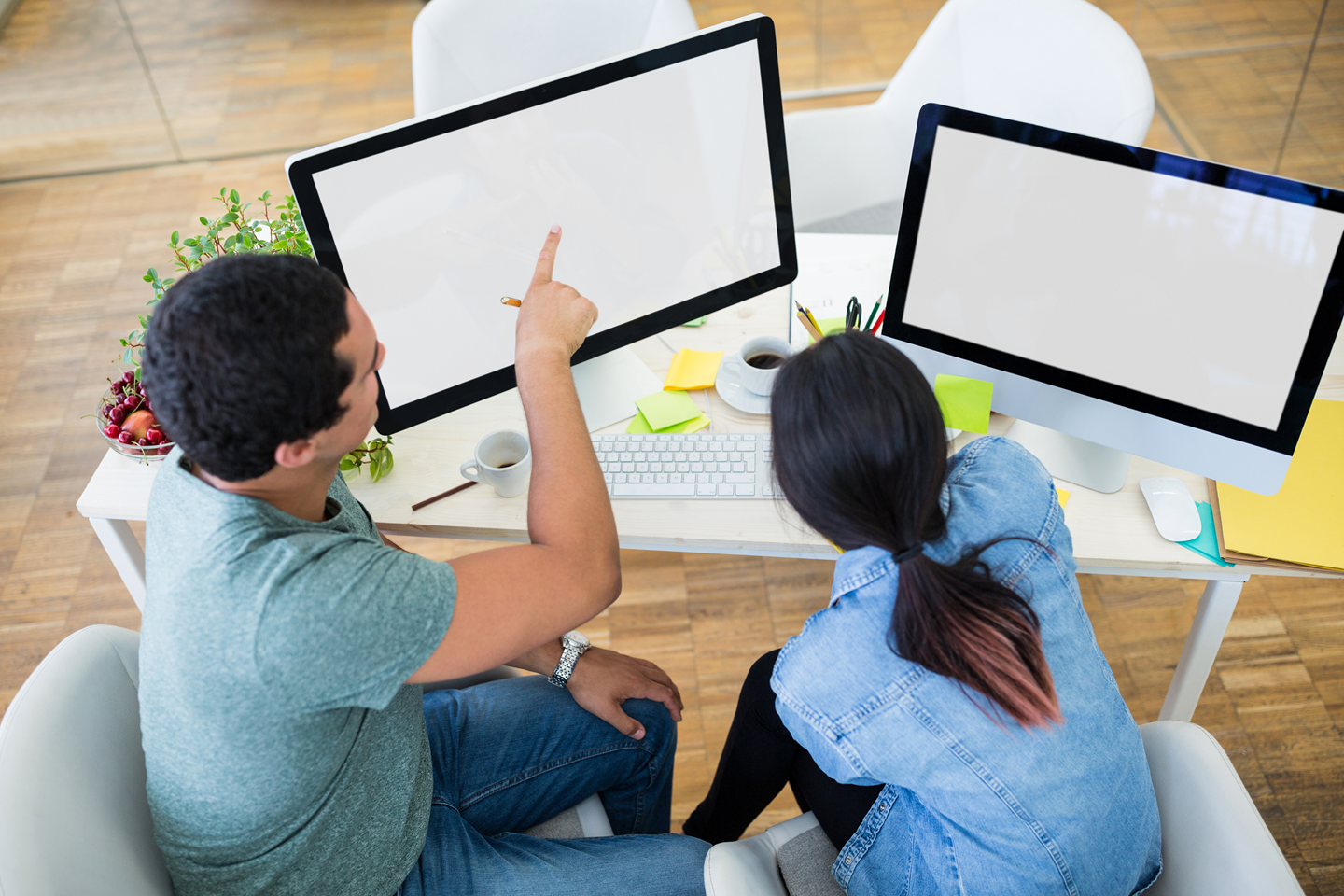 Comparing benefits of outsourcing web development to Nepal vs Australia